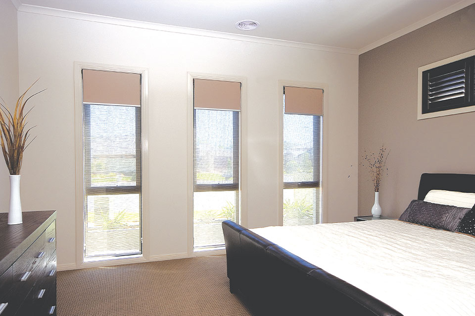 Blinds roller blinds